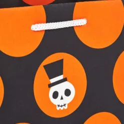 Hallmark 6.5" Assorted 8-Pack Stylish Halloween Small Gift Bags 12 Hallmark 6.5" Assorted 8-Pack Stylish Halloween Small Gift Bags -Hallmark Store Assorted Stylish Halloween Small Gift Bags 5HGB1880 05