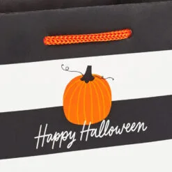 Hallmark 6.5" Assorted 8-Pack Stylish Halloween Small Gift Bags 13 Hallmark 6.5" Assorted 8-Pack Stylish Halloween Small Gift Bags -Hallmark Store Assorted Stylish Halloween Small Gift Bags 5HGB1880 06