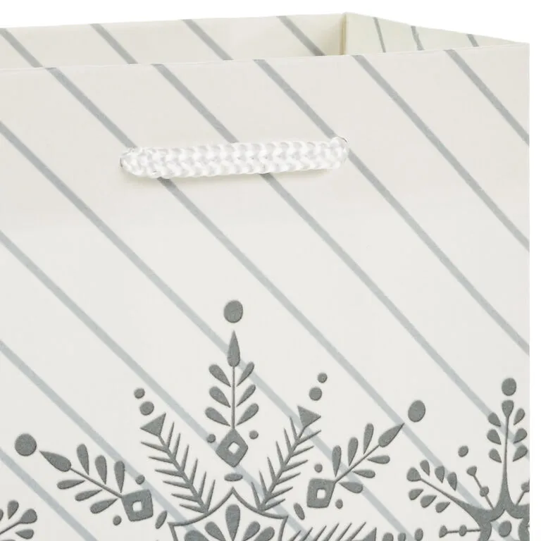 Hallmark Bulk Blue And Gray 18-Pack Holiday Gift Bags, Assorted Sizes And Designs 8 Hallmark Bulk Blue And Gray 18-Pack Holiday Gift Bags, Assorted Sizes And Designs - Image 8