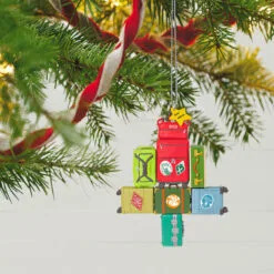 Hallmark Travel All The Way 2023 Ornament 7 Hallmark Travel All The Way 2023 Ornament -Hallmark Store Christmas Tree of Luggage Keepsake Ornament 1899QGO2907 02