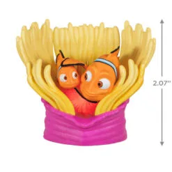 Hallmark Disney/Pixar Finding Nemo 20th Anniversary Marlin & Nemo Ornament -Hallmark Store DisneyPixar Nemo and Marlin Keepsake Ornament 2199QXD6607 03