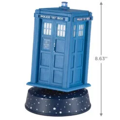 Hallmark Doctor Who 60th Anniversary TARDIS Tabletop Decoration With Light, Sound And Motion 6 Hallmark Doctor Who 60th Anniversary TARDIS Tabletop Decoration With Light, Sound And Motion -Hallmark Store Doctor Who TARDIS Keepsake Decoration 1QFM3949 03