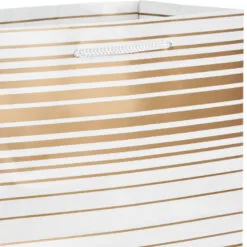 Hallmark Elegant Gold Assorted Sizes 6-Pack Gift Bags -Hallmark Store Elegant Gold Assorted Sizes 6Pack Gift Bags 5EGB7033 05