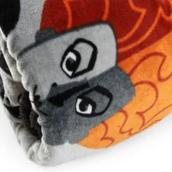 Hallmark Disney Hocus Pocus Black Flame Candle Blanket, 50x60 -Hallmark Store Hocus Pocus Black Flame Candle Fleece Blanket 1HGN1506 04