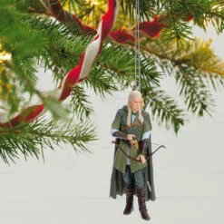 Hallmark The Lord Of The Rings™ Legolas Ornament -Hallmark Store Lord of the Rings Legolas Keepsake Ornament 2199QXI7139 02