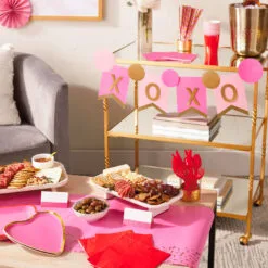 Hallmark Color Pop 60-Piece Tableware Premium Party Kit, Pink Heart -Hallmark Store Party Supplies in a Box Heart Plates and Napkins 5CLP1010 03