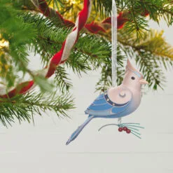 Hallmark The Beauty Of The Birds Leucistic Steller's Jay Ornament 7 Hallmark The Beauty Of The Birds Leucistic Steller's Jay Ornament -Hallmark Store Stellers Jay Blue Bird Keepsake Ornament 1799QXE3307 02